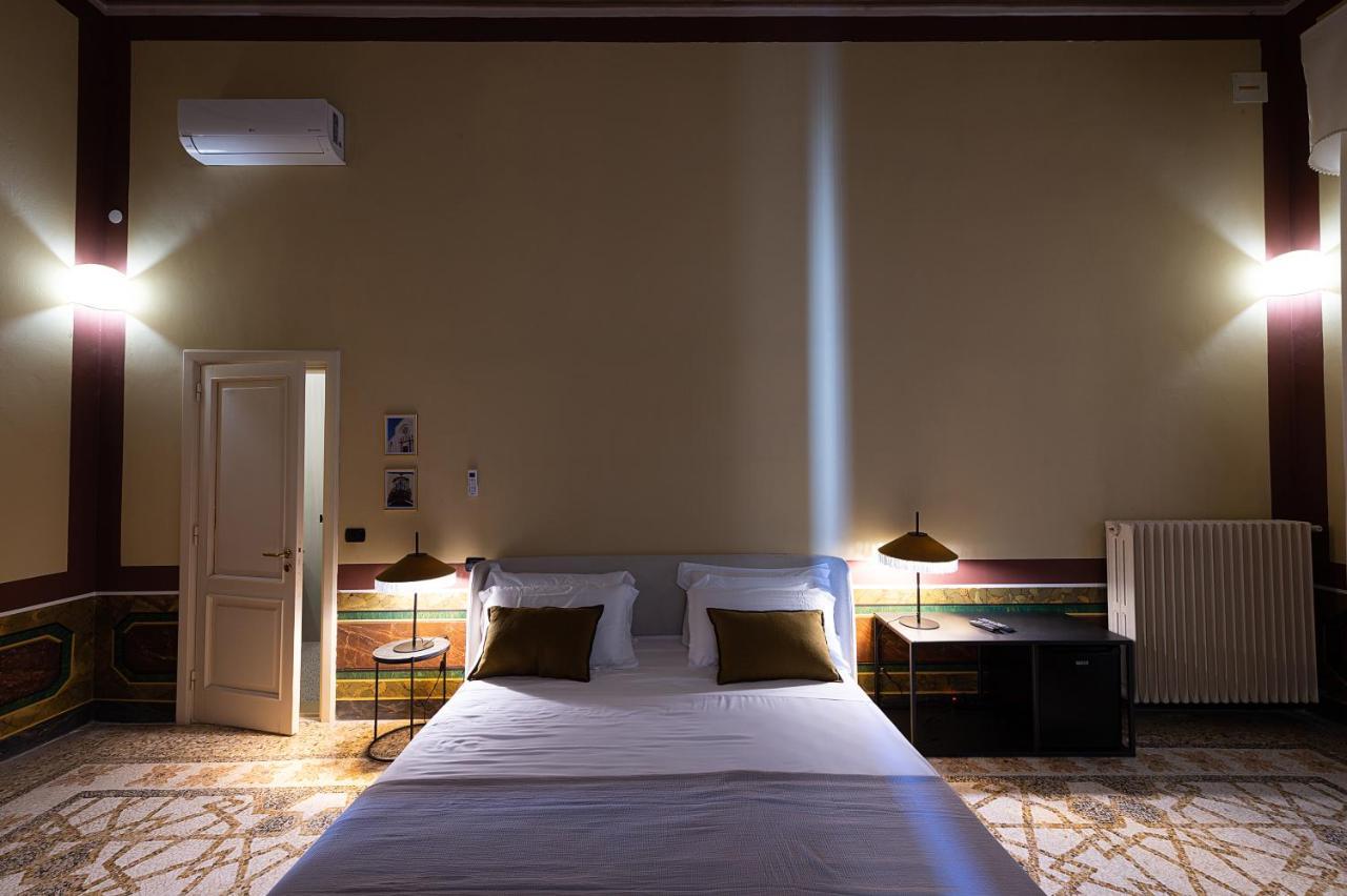 Bed and Breakfast Palazzo Francesco Grassi Aradeo Zewnętrze zdjęcie