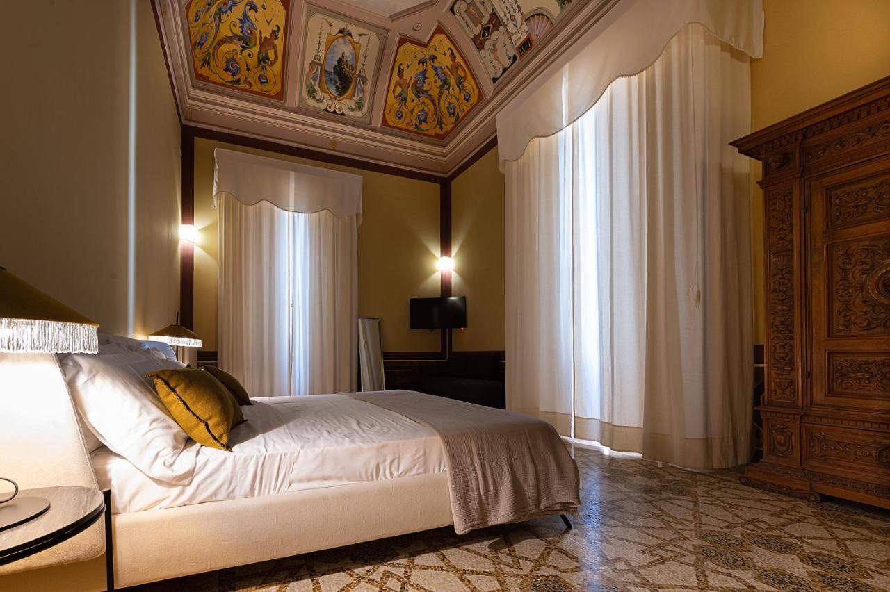 Bed and Breakfast Palazzo Francesco Grassi Aradeo Zewnętrze zdjęcie